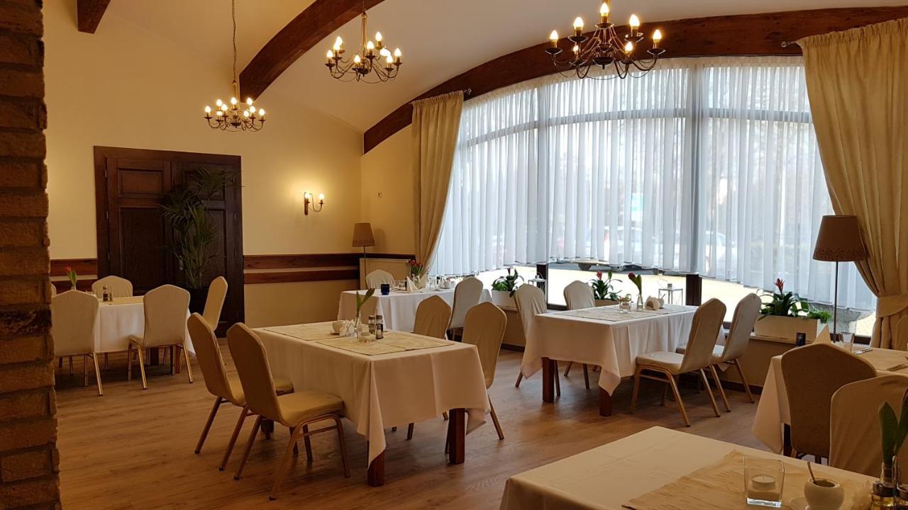 Motel Pintal 고르주프비엘코폴스키 외부 사진